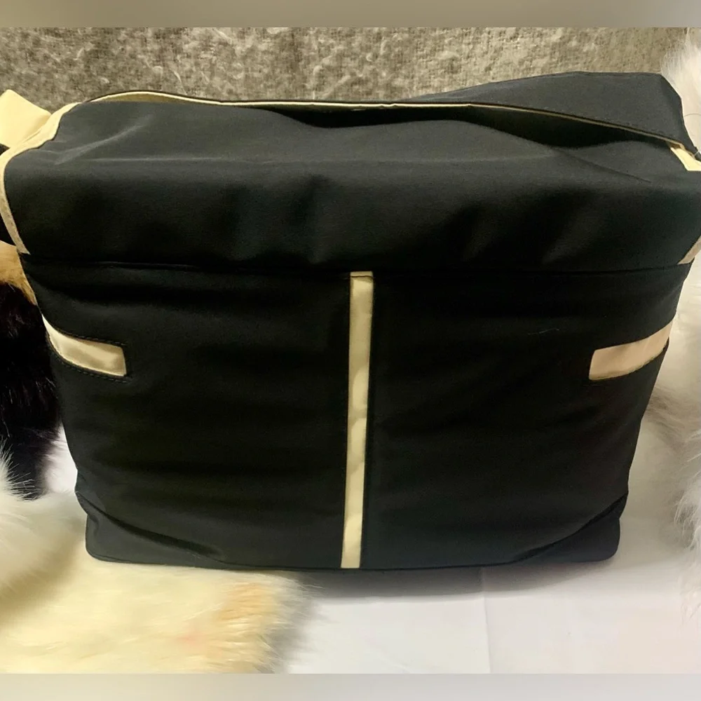 🍼👶 FREE BUNDLE Medela Style Tote Baby Bag Travel🍼👶#BBM
